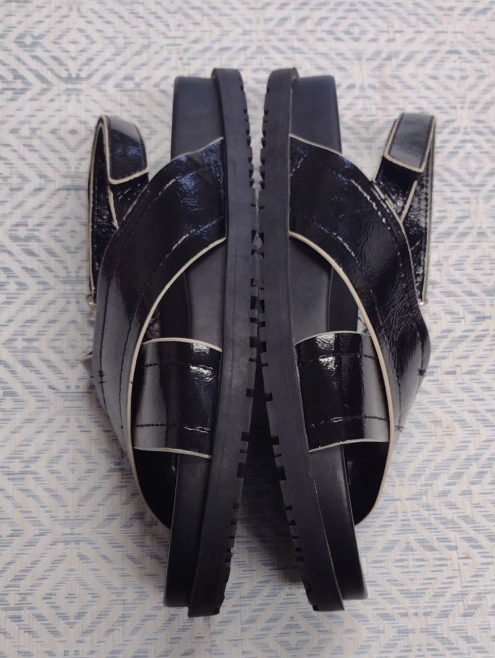 Zara Black Patent Cross-Strap Slingback Sandals,Comfortable and soft. - Picture 6 of 16
